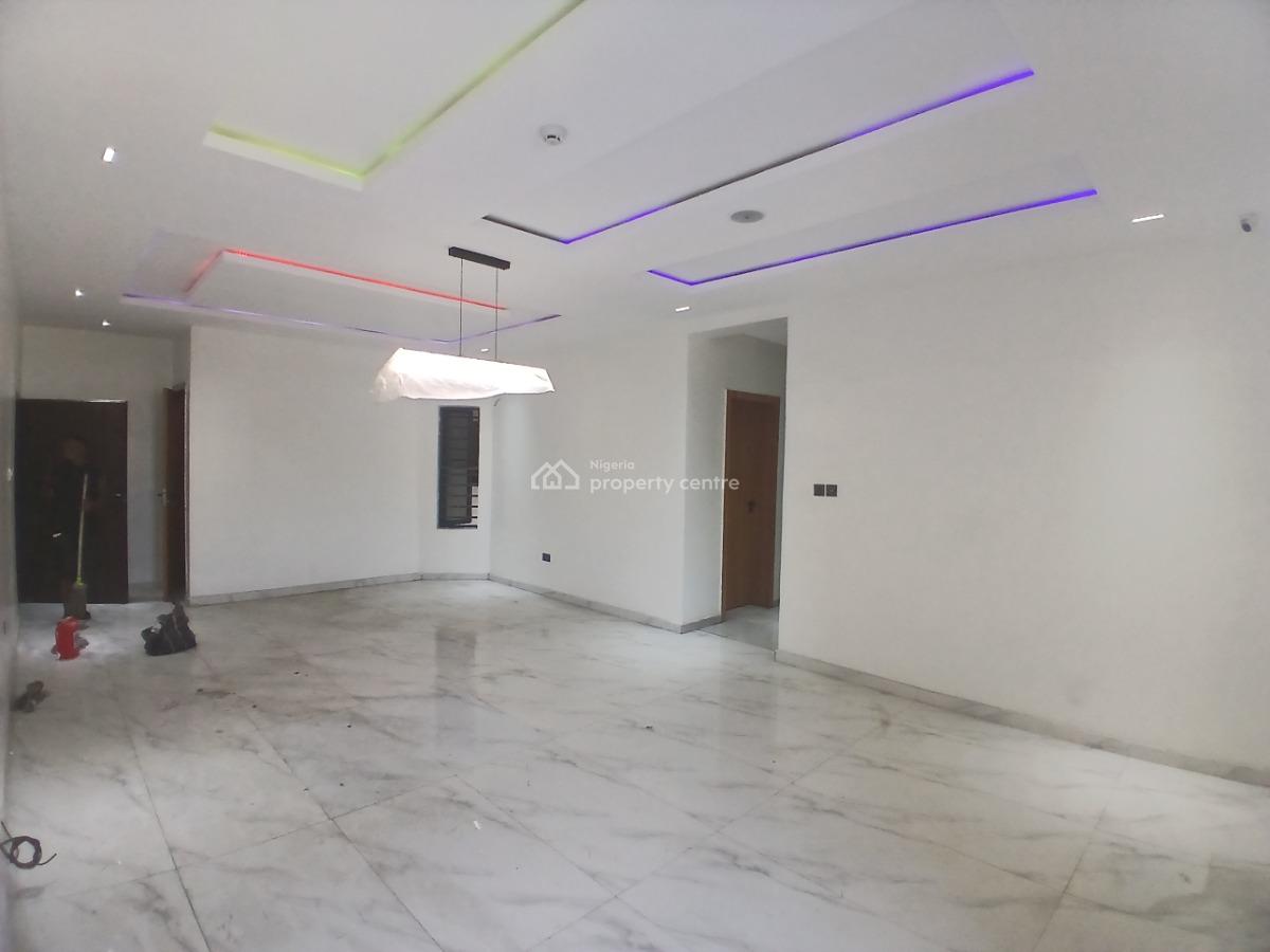Luxury Spacious 3 Bedroom Apartment, Lekki Phase 1, Lekki, Lagos, Flat / Apartment for Sale