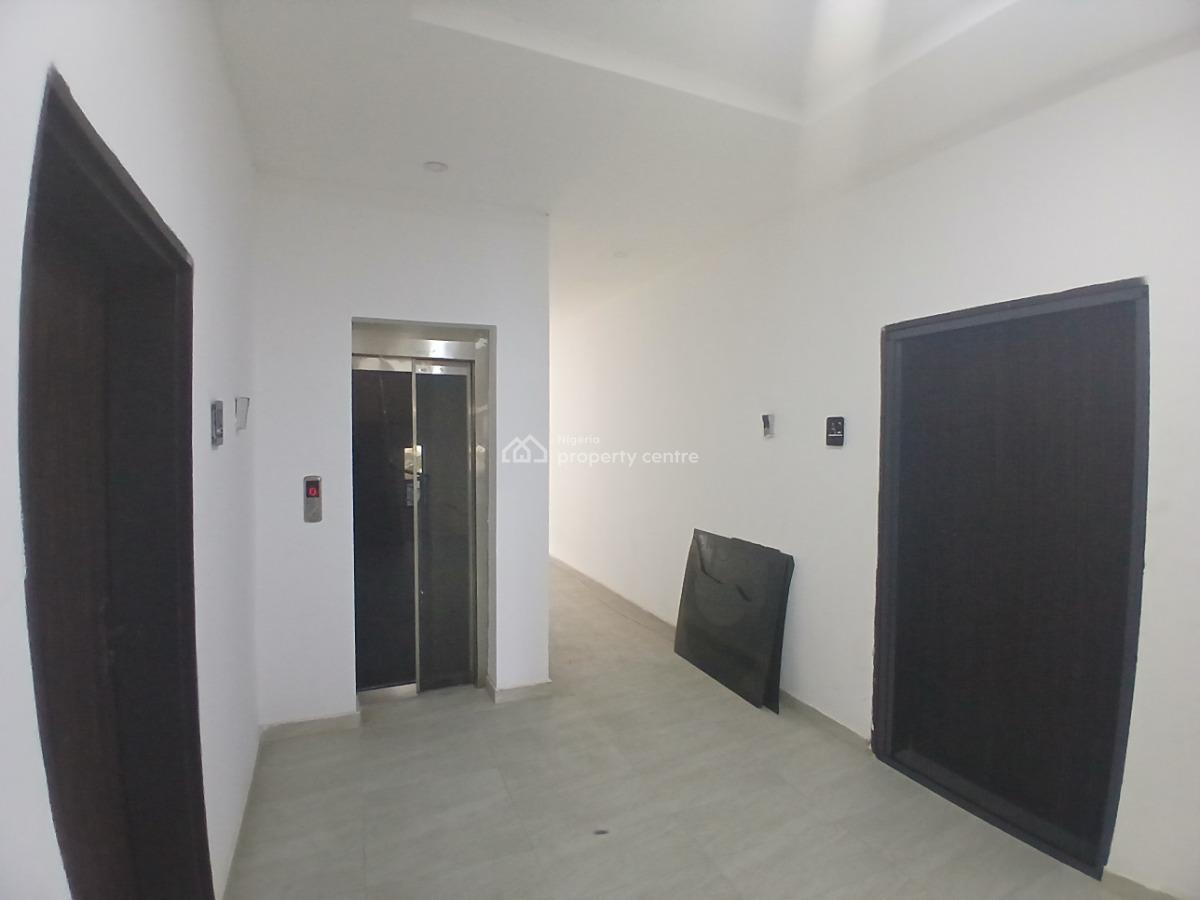 Luxury Spacious 3 Bedroom Apartment, Lekki Phase 1, Lekki, Lagos, Flat / Apartment for Sale