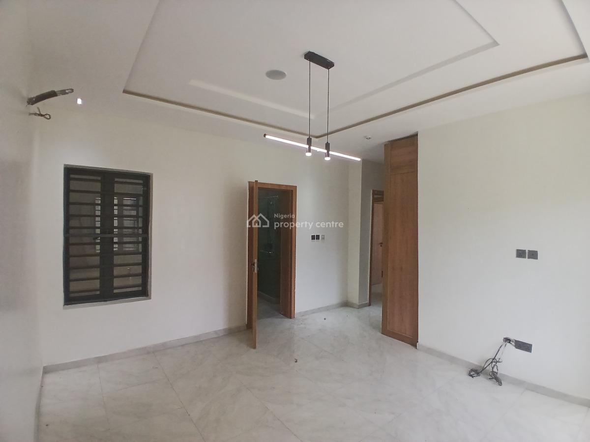 Luxury Spacious 3 Bedroom Apartment, Lekki Phase 1, Lekki, Lagos, Flat / Apartment for Sale