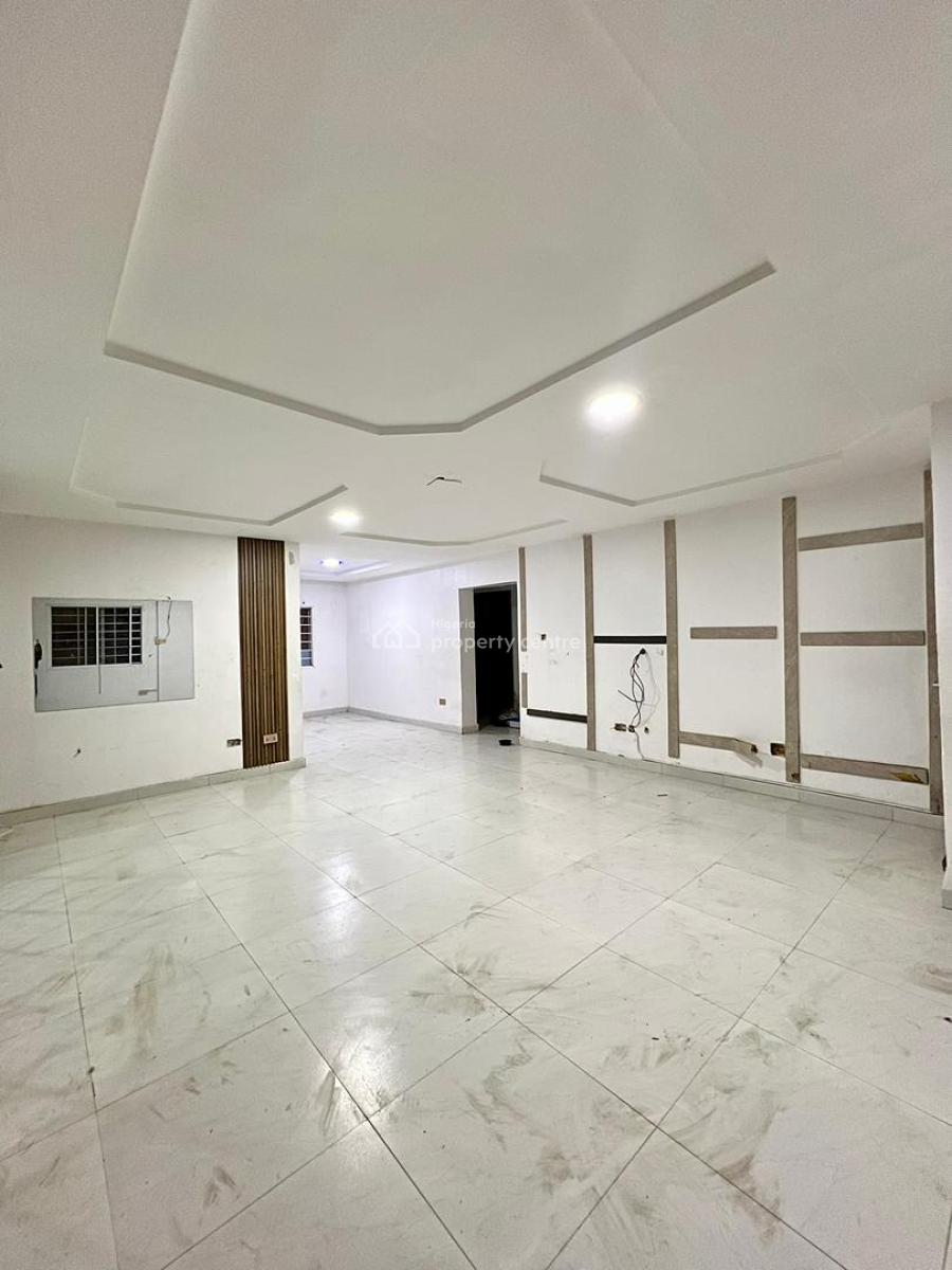 Upstairs Serviced 3 Bedroom Apartment with a Room Bq., Orchid, Lekki, Lagos, Flat / Apartment for Rent