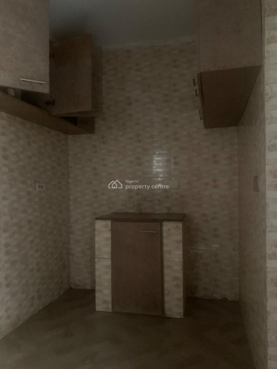 Luxury 2-bedroom Apartment, Jubilatuon Road, Maitama 2, Maitama District, Abuja, Flat / Apartment for Rent