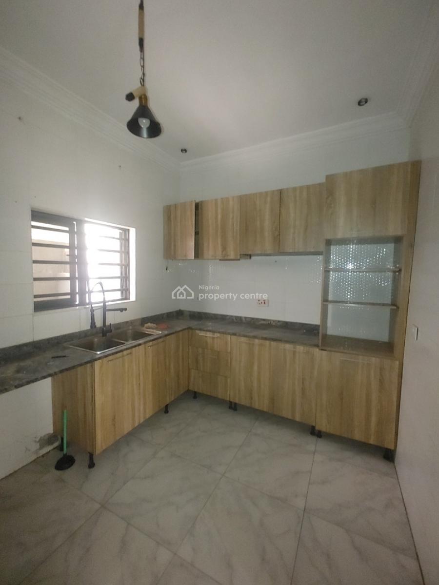 Very Clean Luxury 4 Bedroom Duplex in an Estate Self Compound, Sangotedo, Sangotedo, Ajah, Lagos, Flat / Apartment for Rent