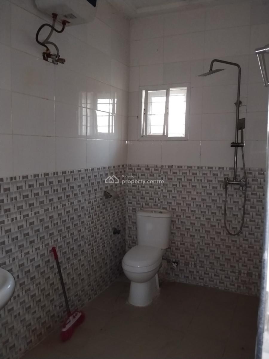 2-bedroom Terrace Duplex, Naf Valley Estate, Asokoro District, Abuja, Terraced Duplex for Rent