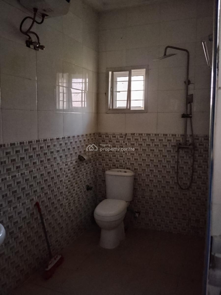 2-bedroom Terrace Duplex, Naf Valley Estate, Asokoro District, Abuja, Terraced Duplex for Rent