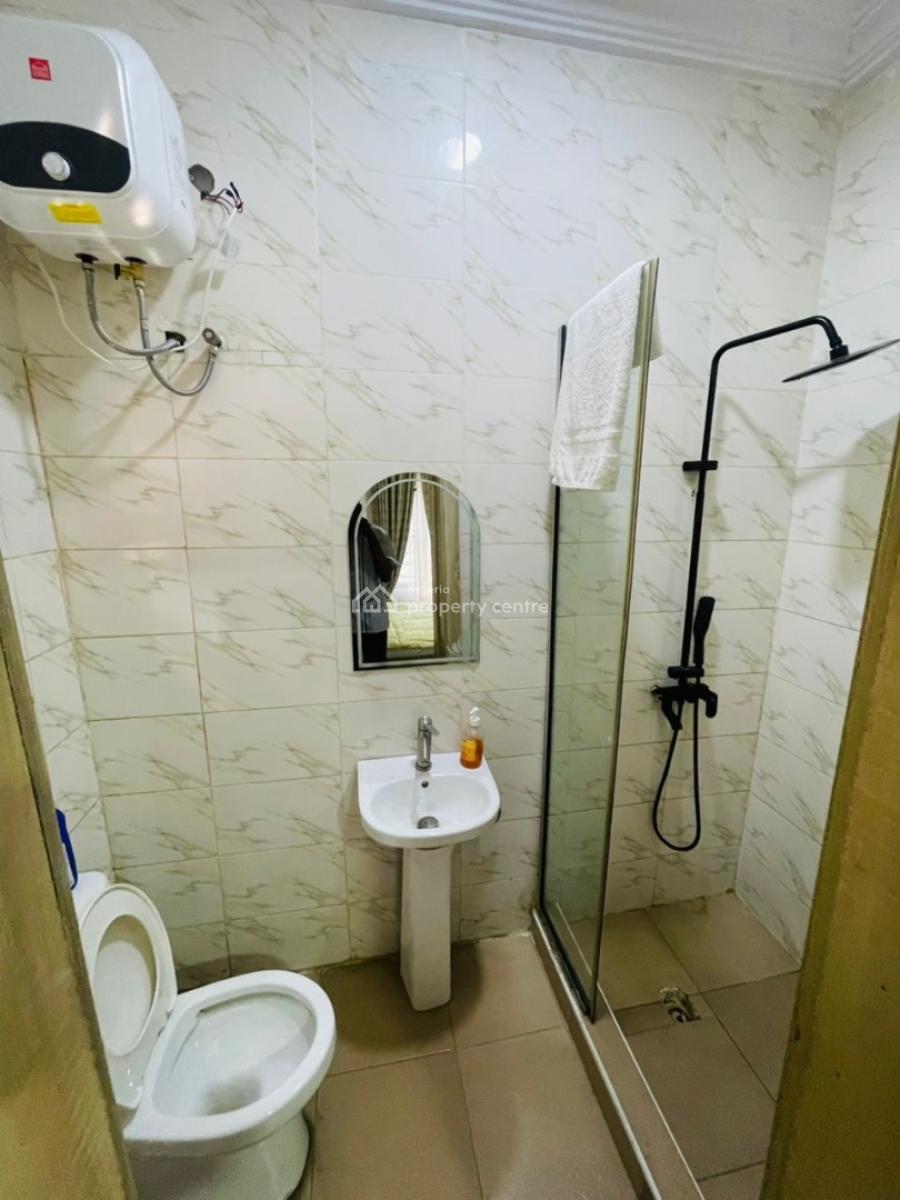 Luxury 2bedroom Apartment in a Secured Estate, Off Orchid Road, Conservative Centre Road, Lekki Expressway, Lekki, Lagos, Flat / Apartment Short Let