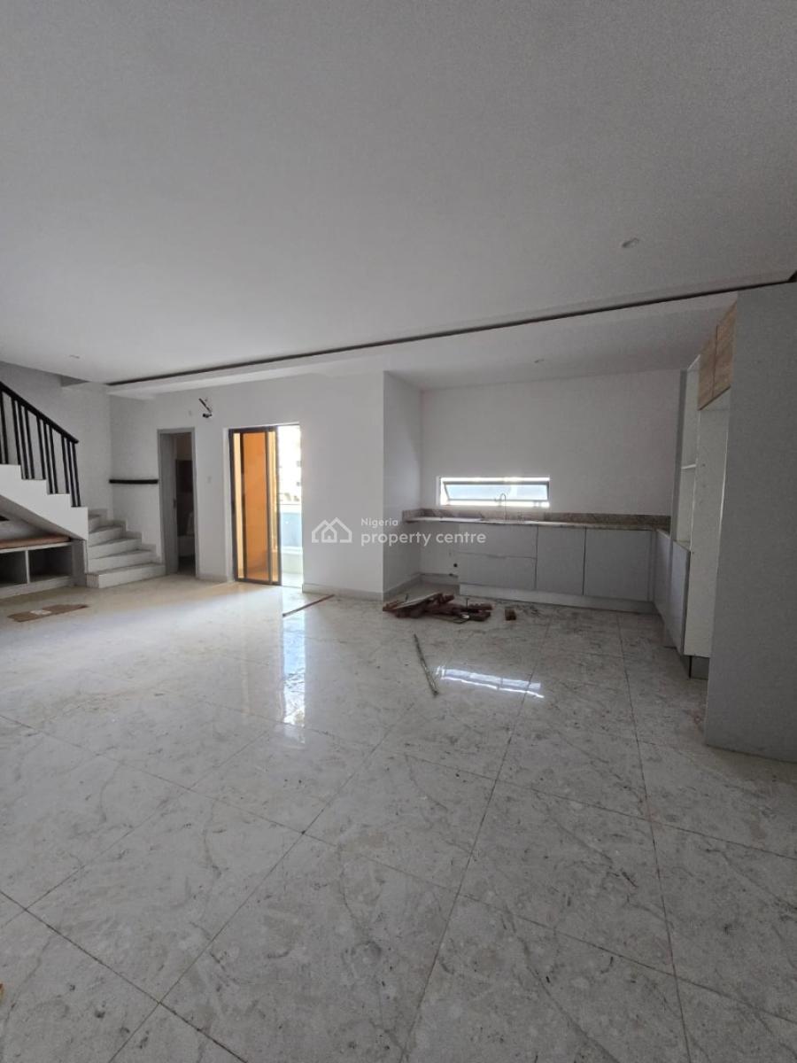 2 Bedroom Flat, Phase1, Lekki, Lagos, Flat / Apartment for Sale