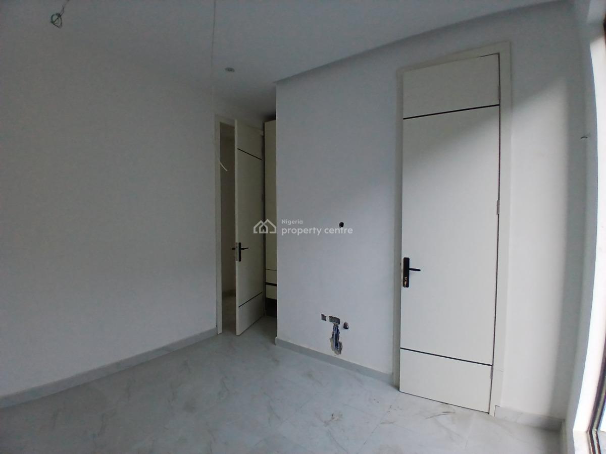 Tastefully Finished 3 Bedroom + Bq, Lekki, Lekki Phase 1, Lekki, Lagos, Flat / Apartment for Sale