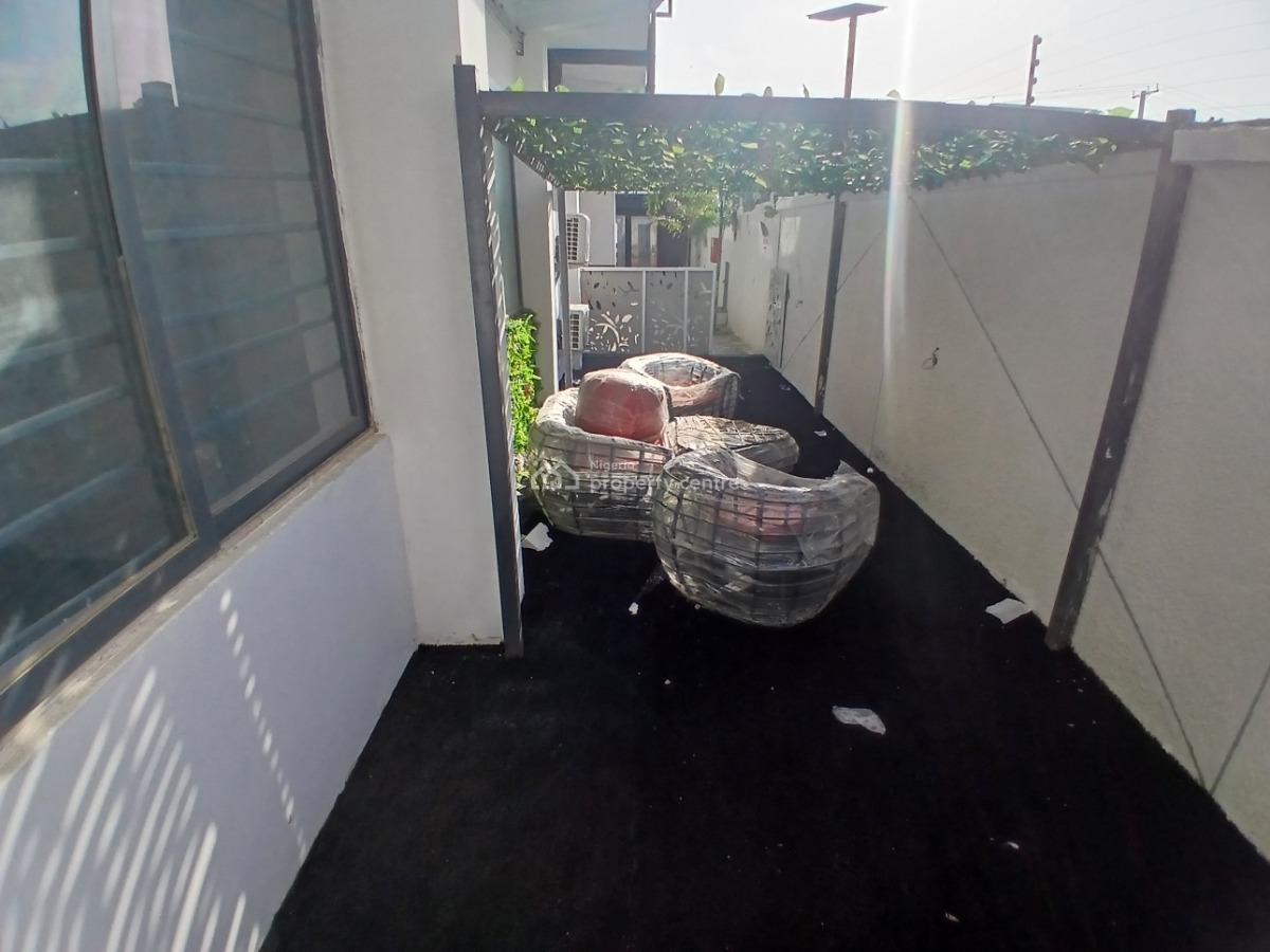 Tastefully Finished 3 Bedroom + Bq, Lekki, Lekki Phase 1, Lekki, Lagos, Flat / Apartment for Sale