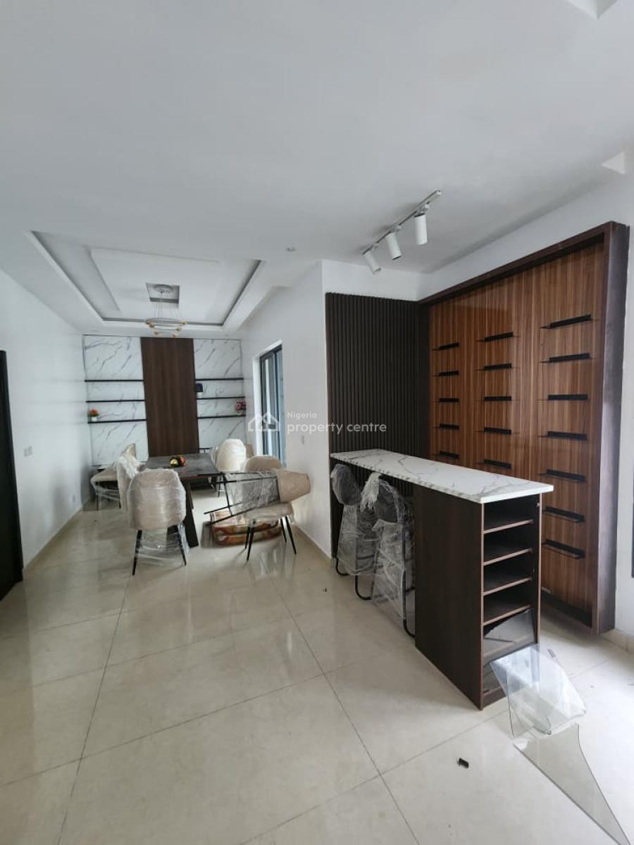 5 Bedroom Semi-detached Duplex (semi-furnished), with Swimming Pool 🏊‍♂️, Banana Island, Ikoyi, Lagos, Semi-detached Duplex for Sale