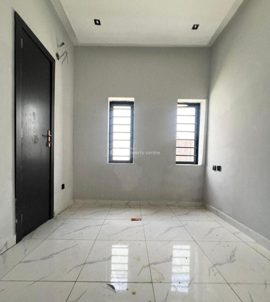 Luxury 2 Bedroom Apartment, Abraham Adesanya, Ajah, Lagos, Terraced Bungalow for Sale