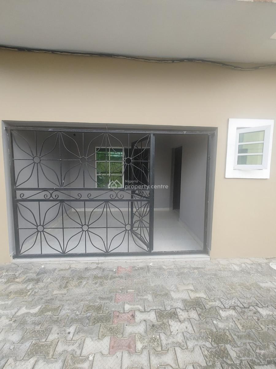 Very Spacious 3 Bedroom Flat Apartment in an Estate, Sangotedo, Sangotedo, Ajah, Lagos, Flat / Apartment for Rent