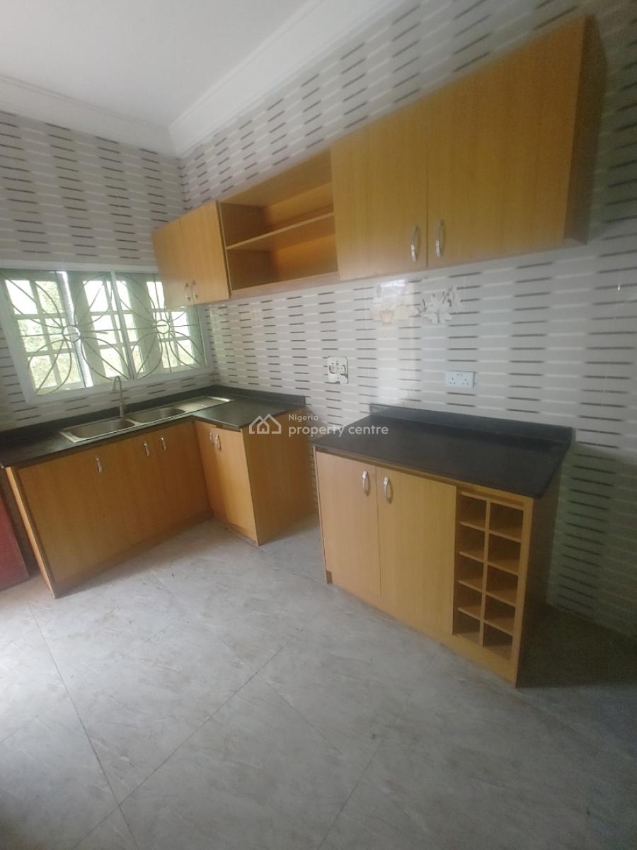 Very Spacious 3 Bedroom Flat Apartment in an Estate, Sangotedo, Sangotedo, Ajah, Lagos, Flat / Apartment for Rent