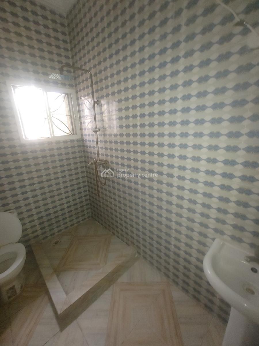 Very Spacious 3 Bedroom Flat Apartment in an Estate, Sangotedo, Sangotedo, Ajah, Lagos, Flat / Apartment for Rent