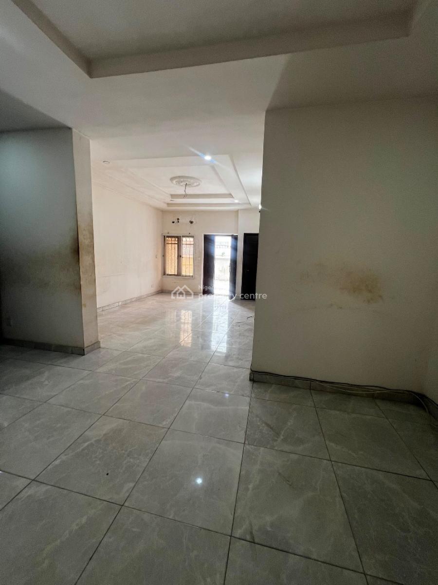 2 Bedrooms, Lekki Phase 1, Lekki, Lagos, Flat / Apartment for Rent
