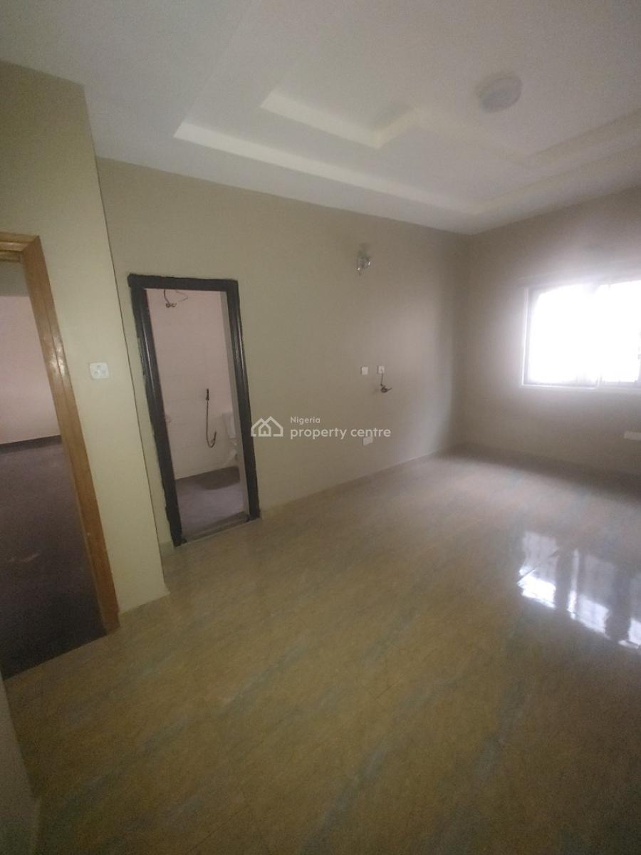 Very Neat and Spacious 2 Bedroom Flat in an Estate, Upstairs, Sangotedo, Sangotedo, Ajah, Lagos, Flat / Apartment for Rent
