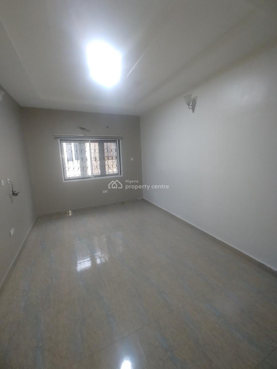 Very Neat and Spacious 2 Bedroom Flat in an Estate, Upstairs, Sangotedo, Sangotedo, Ajah, Lagos, Flat / Apartment for Rent