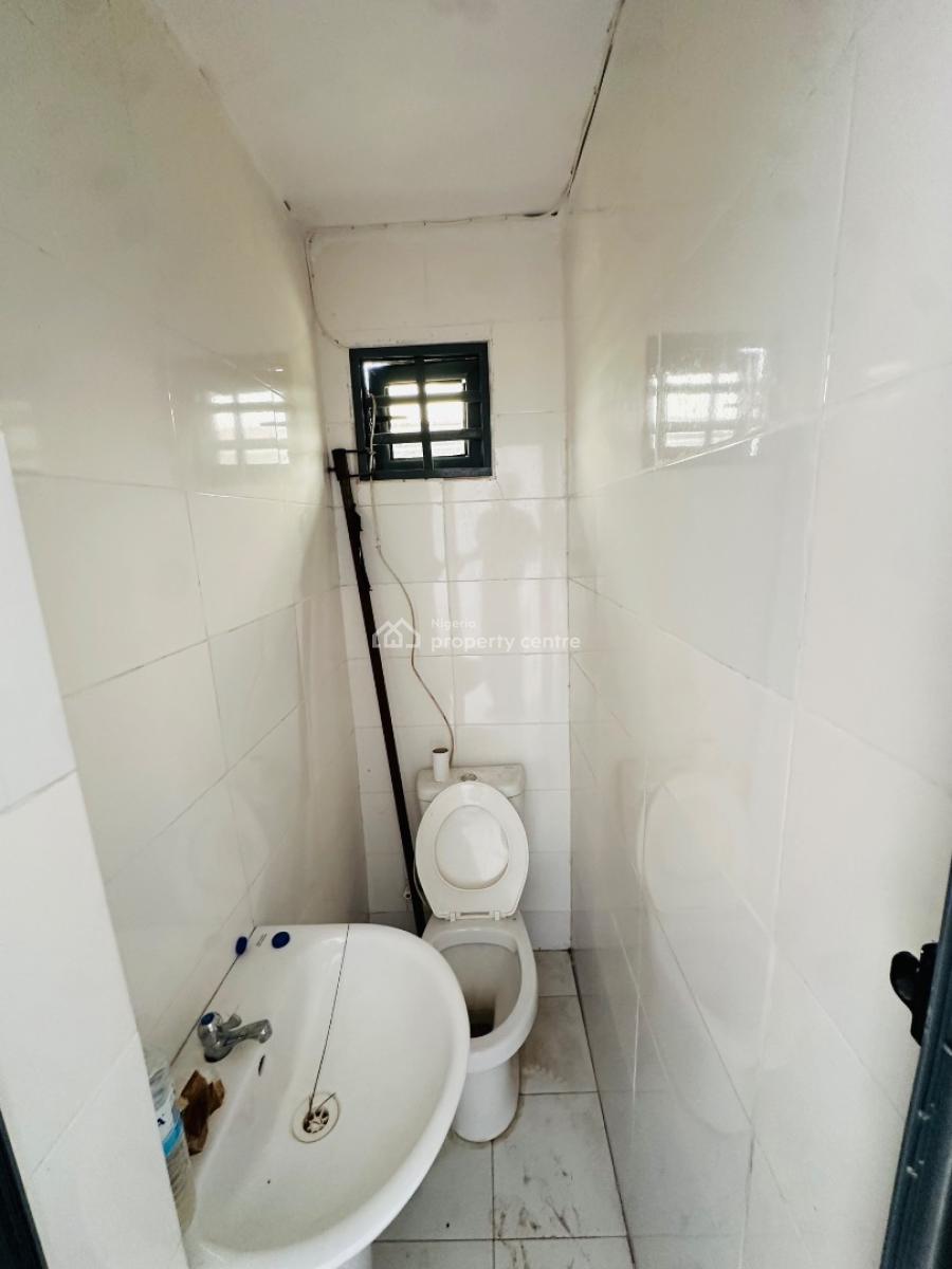 Office /shop Space, Ajah, Lagos, Shop for Rent