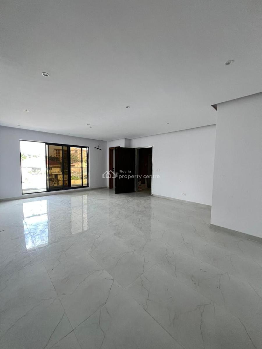 Elegant 3-bedroom Apartment with Elevator in a Prime Ikoyi Address, Elegant 3-bedroom Apartment with Elevator in a Prime Ikoyi Address, Ikoyi, Lagos, Flat / Apartment for Sale