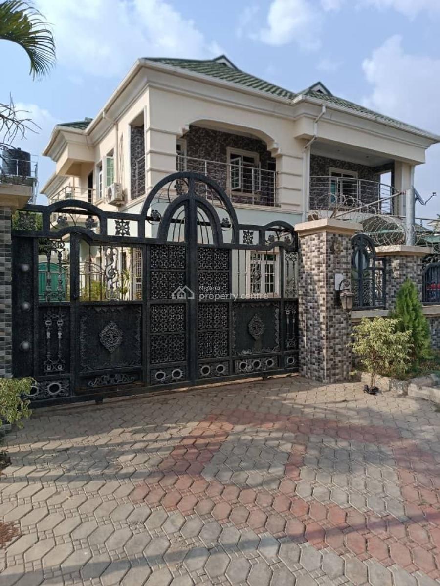 Massive 5bedrm Duplex with Self Con Bq, Towards City Gate, By Expressway, Kukwaba District, Kukwaba, Abuja, Detached Duplex for Sale