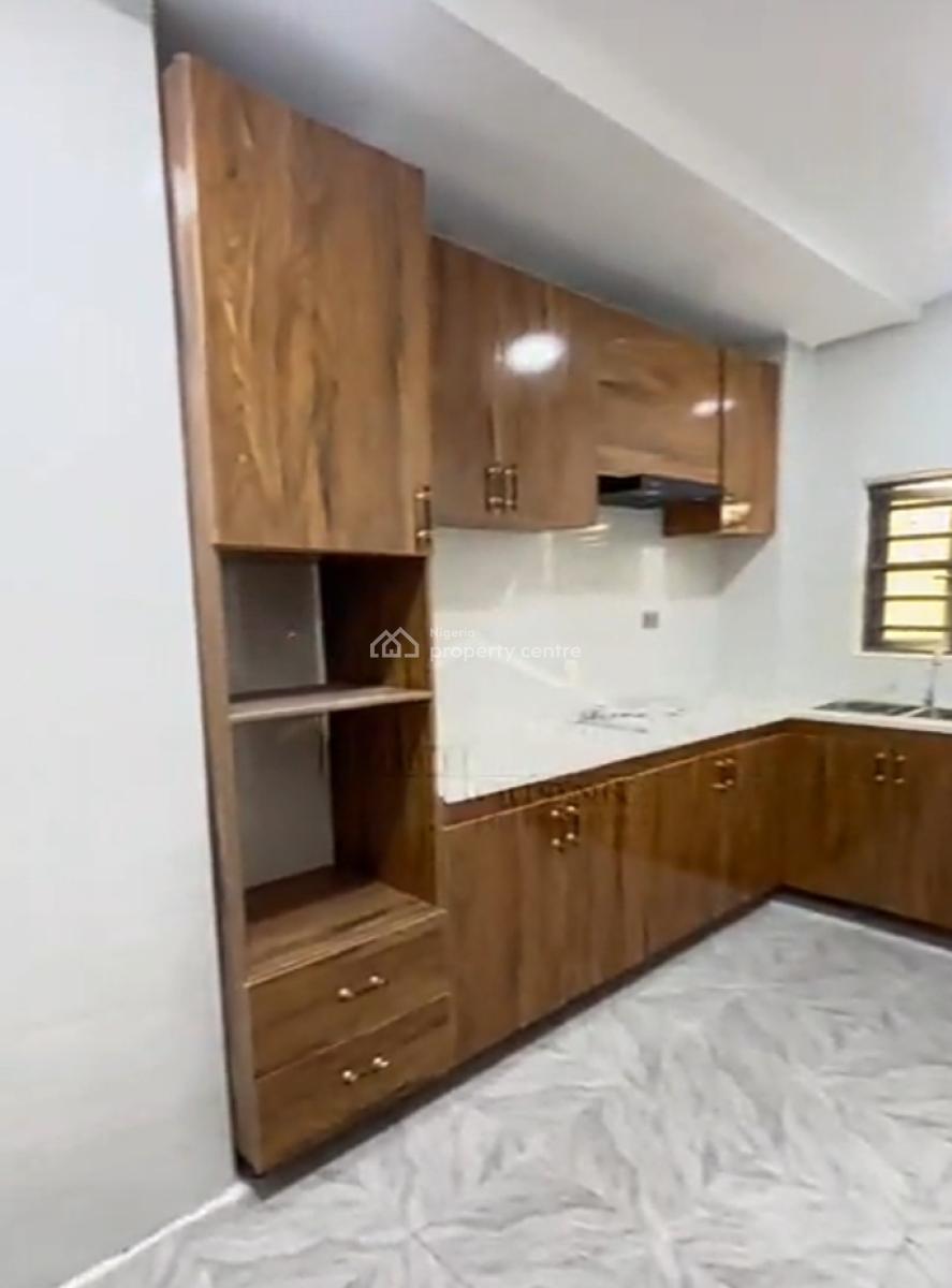 Elegant 3 Bedroom Flat +bq, Ikota, Lekki, Lagos, Flat / Apartment for Sale