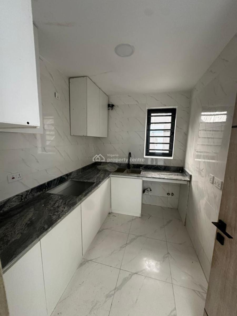 Luxury Brand New 2 Bedroom Apartment, Ologolo, Lekki, Lagos, Flat / Apartment for Sale