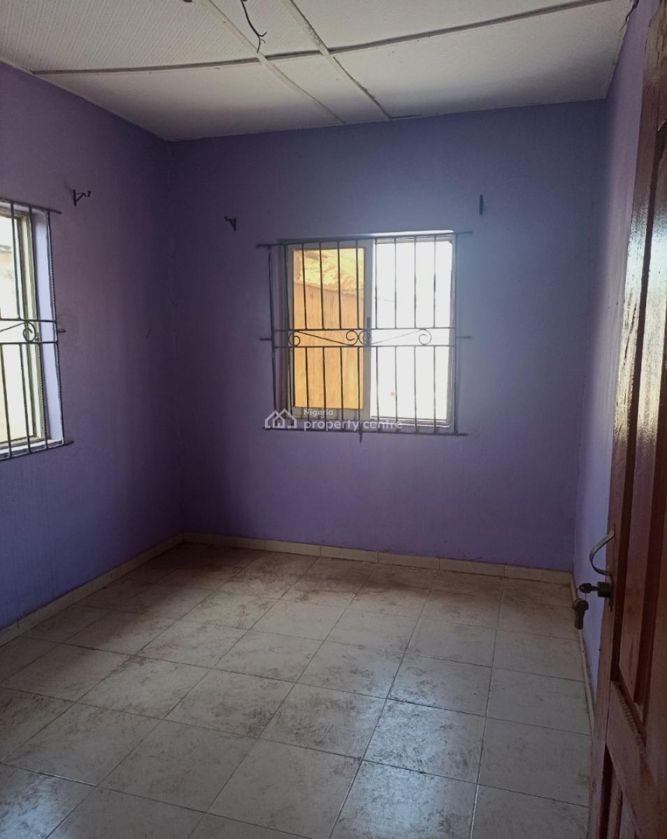 Sweet 4 Bedroom Apartment, 43 Omojola Street Pata, Oke Oko Isawo, Ikorodu, Lagos, Detached Bungalow for Sale