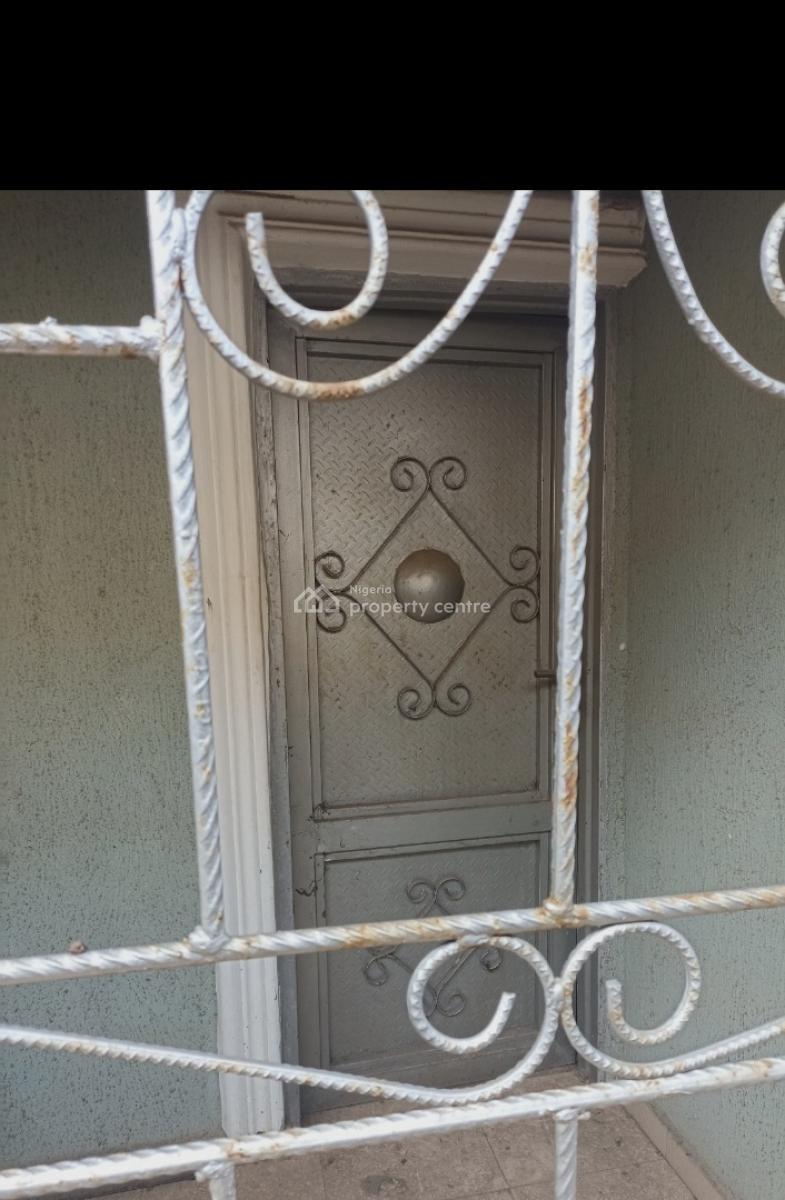 Sweet 4 Bedroom Apartment, 43 Omojola Street Pata, Oke Oko Isawo, Ikorodu, Lagos, Detached Bungalow for Sale