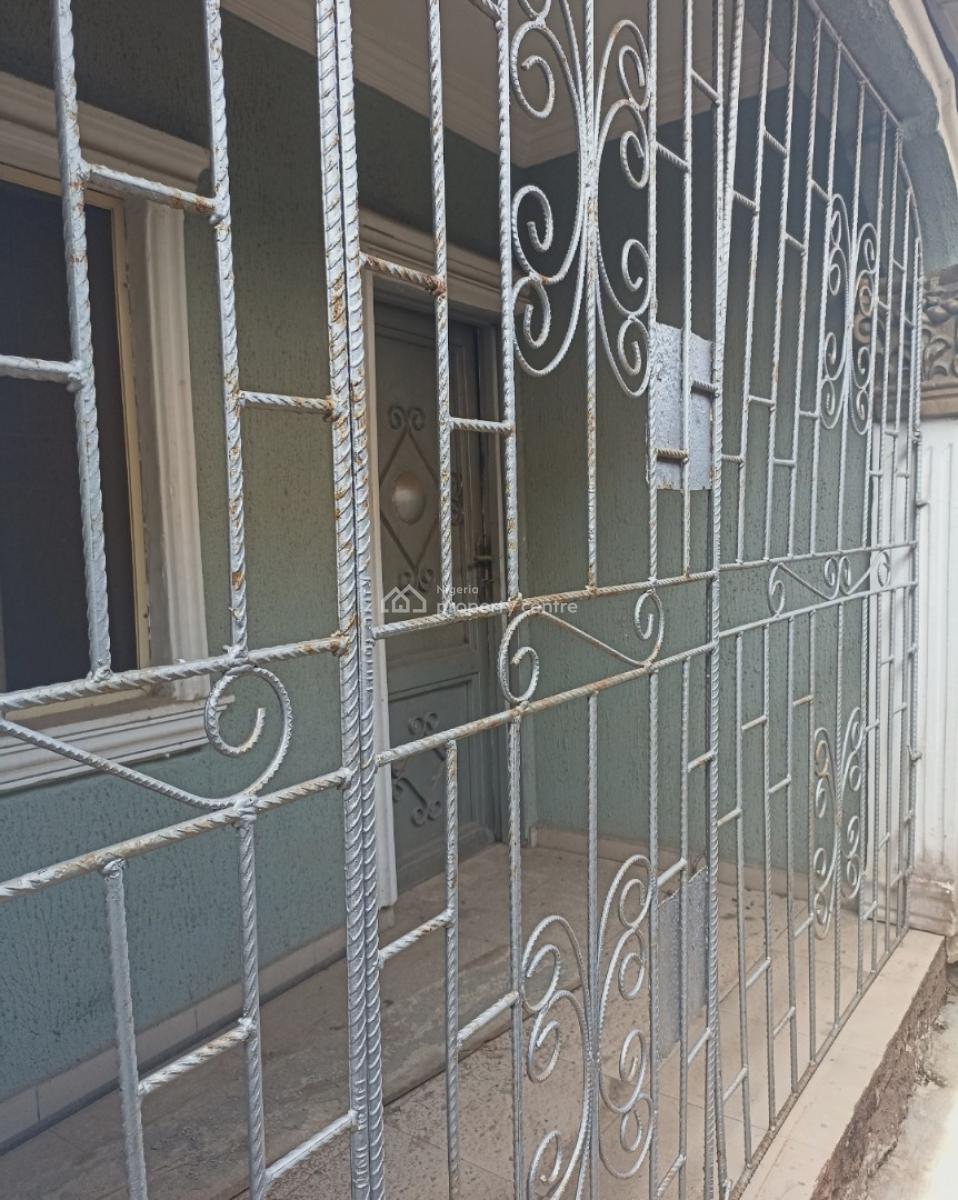 Sweet 4 Bedroom Apartment, 43 Omojola Street Pata, Oke Oko Isawo, Ikorodu, Lagos, Detached Bungalow for Sale