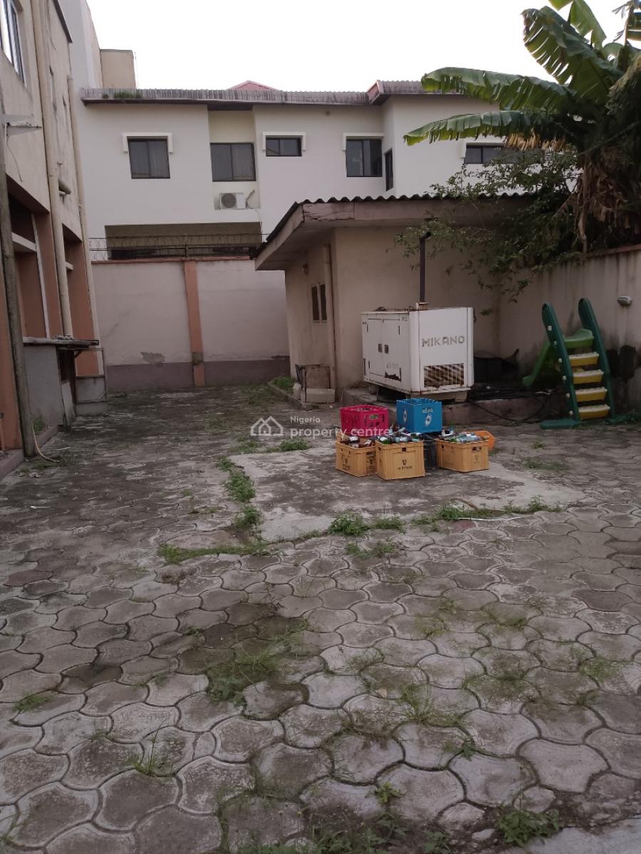 5 Bedroom Fully with 2 Rooms Apartment As Boys Quarter, Awushe Estate, Opebi, Ikeja, Lagos, Detached Duplex for Rent