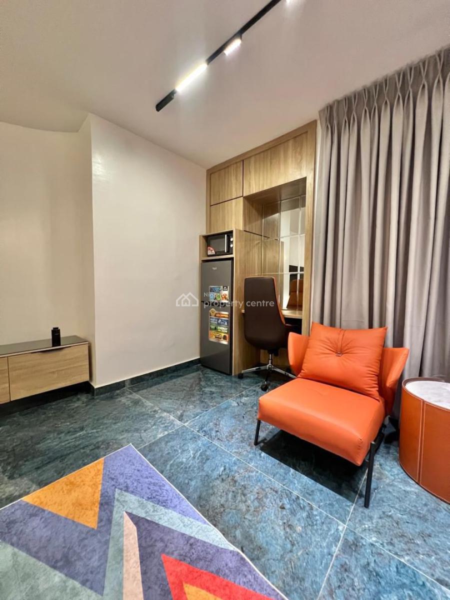 Luxury & Furnished 1-bedroom Apartment, Wuse 2, Abuja, Flat / Apartment Short Let