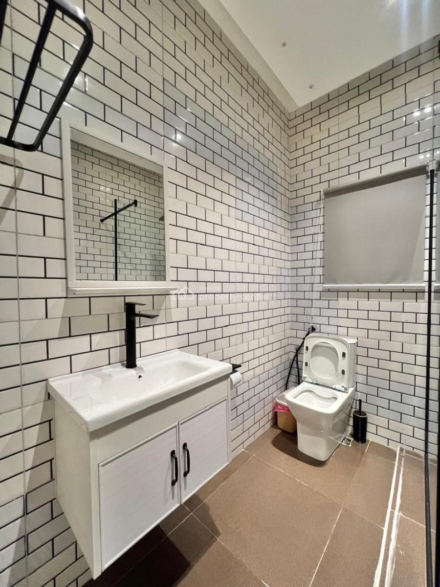 Luxury & Furnished 1-bedroom Apartment, Wuse 2, Abuja, Flat / Apartment Short Let