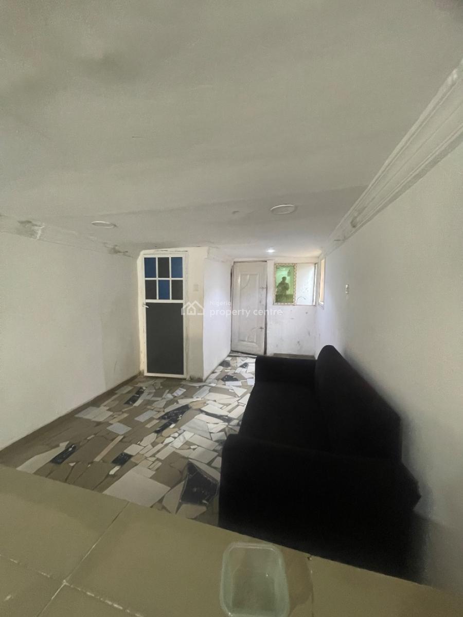Shop at a Very Busy Street Close to The Express, Fidiso Bus Stop, Abijo, Lekki, Lagos, Shop for Rent