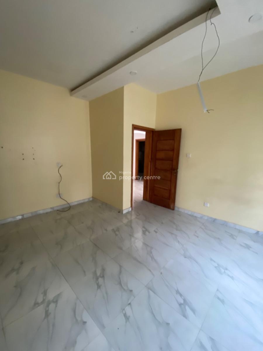 Spacious Serviced 2 Bedrooms Flat, Orchid Road Lekki ,gated Estate in a Call to Access, Lekki Phase 2, Lekki, Lagos, Flat / Apartment for Rent