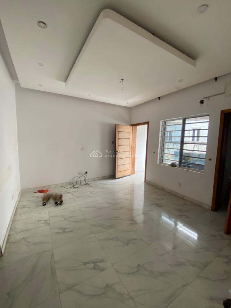 Spacious Serviced 2 Bedrooms Flat, Orchid Road Lekki ,gated Estate in a Call to Access, Lekki Phase 2, Lekki, Lagos, Flat / Apartment for Rent