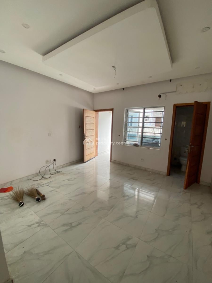 Spacious Serviced 2 Bedrooms Flat, Orchid Road Lekki ,gated Estate in a Call to Access, Lekki Phase 2, Lekki, Lagos, Flat / Apartment for Rent