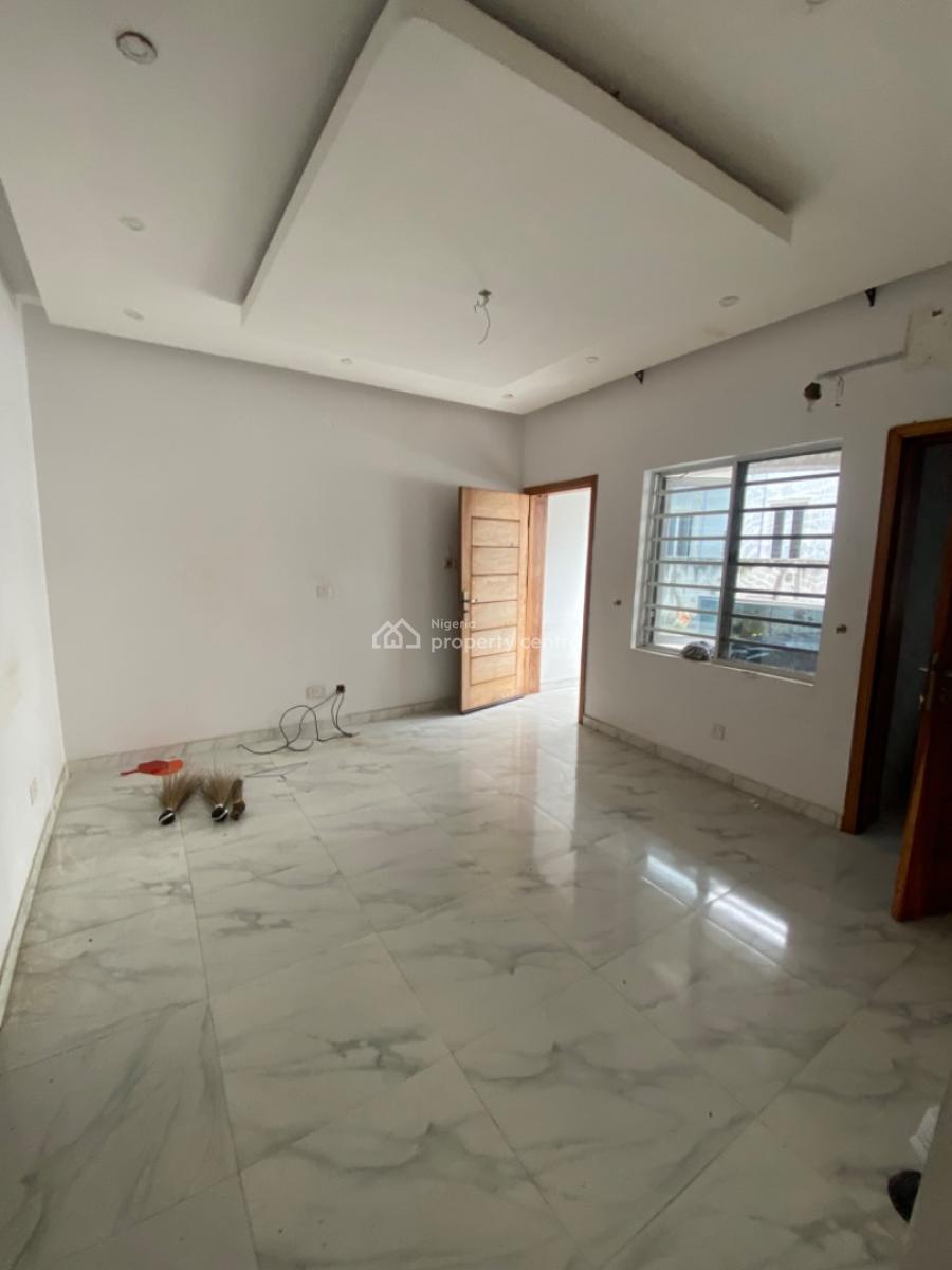 Spacious Serviced 2 Bedrooms Flat, Orchid Road Lekki ,gated Estate in a Call to Access, Lekki Phase 2, Lekki, Lagos, Flat / Apartment for Rent