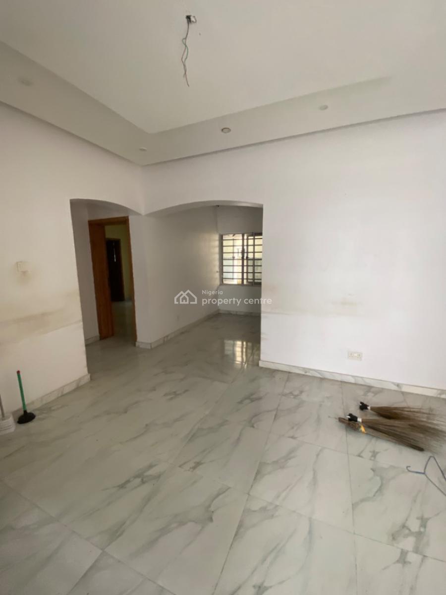 Spacious Serviced 2 Bedrooms Flat, Orchid Road Lekki ,gated Estate in a Call to Access, Lekki Phase 2, Lekki, Lagos, Flat / Apartment for Rent