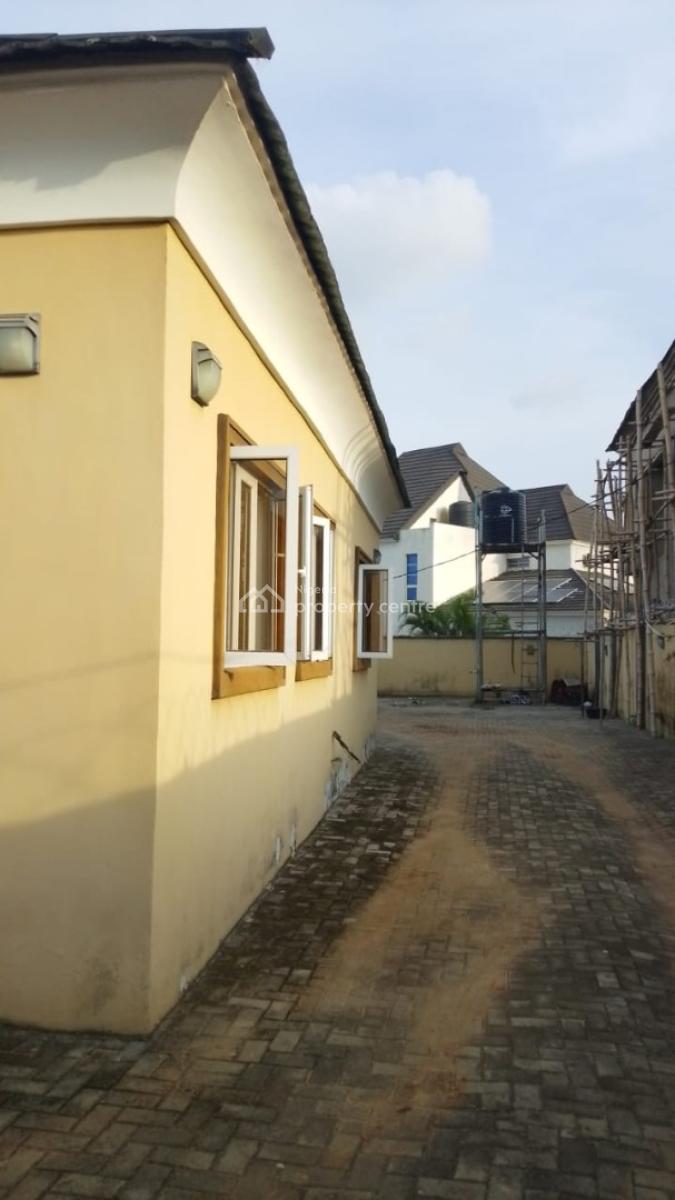 Very Lovely Spacious 3 Bedroom Flat, Makogi, Magboro, Ogun, Flat / Apartment for Rent