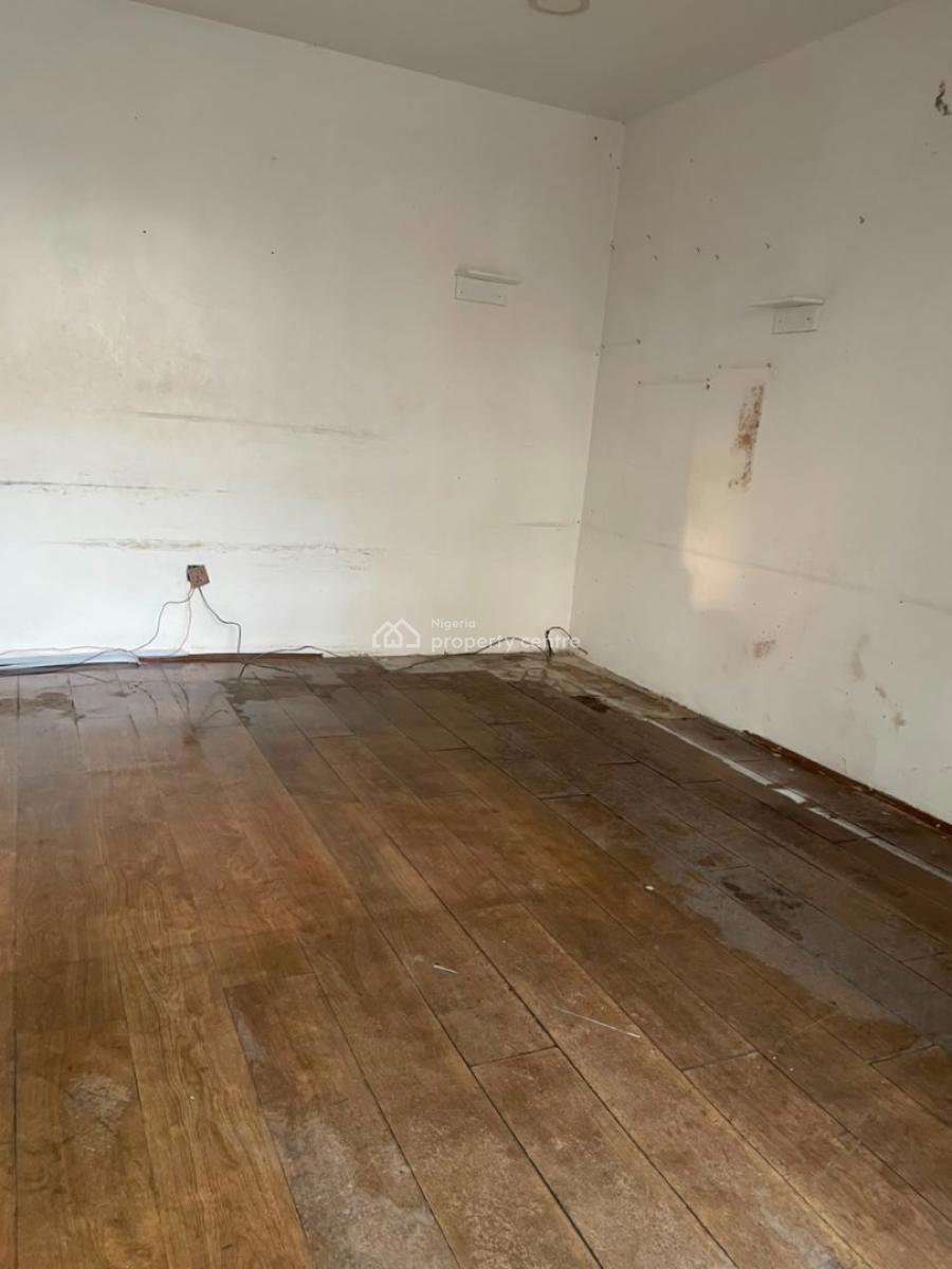 Shop Facing Major Road, Awolowo Road, Ikoyi, Lagos, Shop for Rent