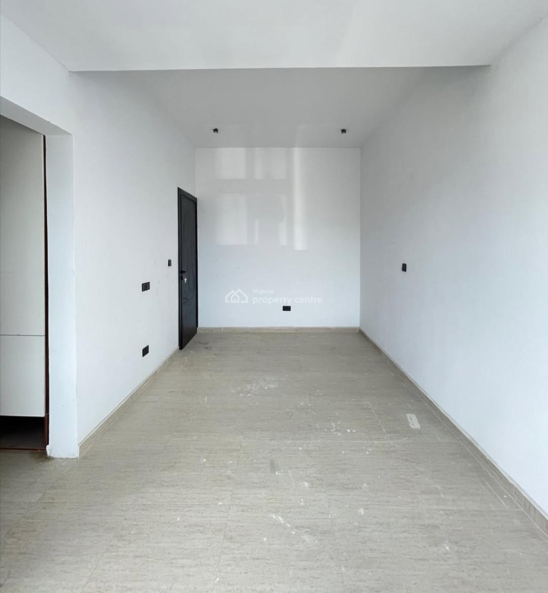 Luxury 3 Bedroom Maisonette with Bq, Off Admiralty Road, Lekki Phase 1, Lekki, Lagos, Block of Flats for Sale