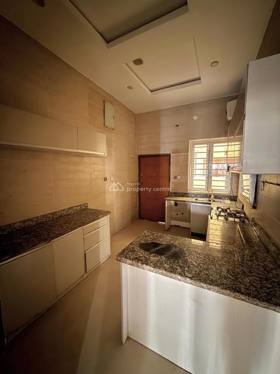 4 Bedroom Semi Detached Duplex with Bq, Vgc, Lekki, Lagos, Semi-detached Duplex for Rent