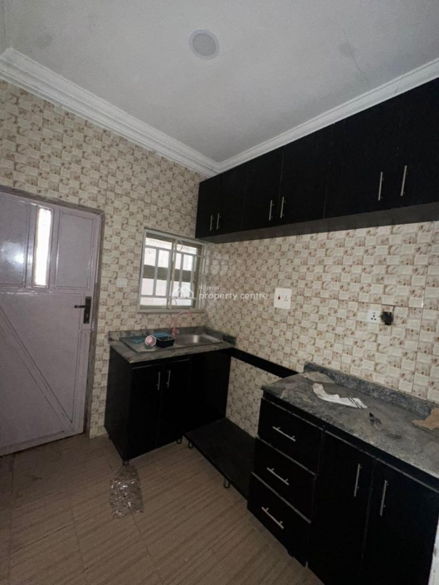 Very Spacious 2 Bedroom, Amin Kano Crescent, Wuse 2, Abuja, Semi-detached Bungalow for Rent