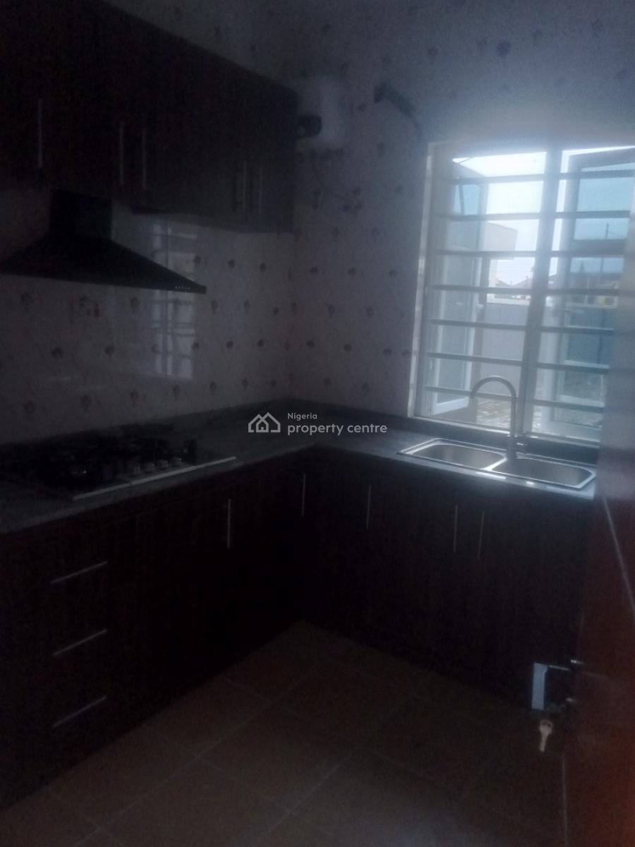 Standard Fully Finished 2 Bedroom Apartment, Rock Stone Estate, Badore, Ajah, Lagos, Flat / Apartment for Rent
