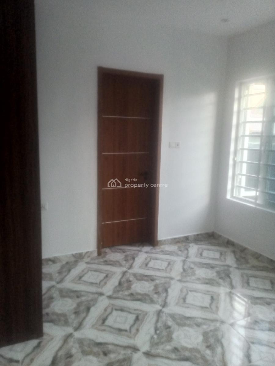 Standard Fully Finished 2 Bedroom Apartment, Rock Stone Estate, Badore, Ajah, Lagos, Flat / Apartment for Rent