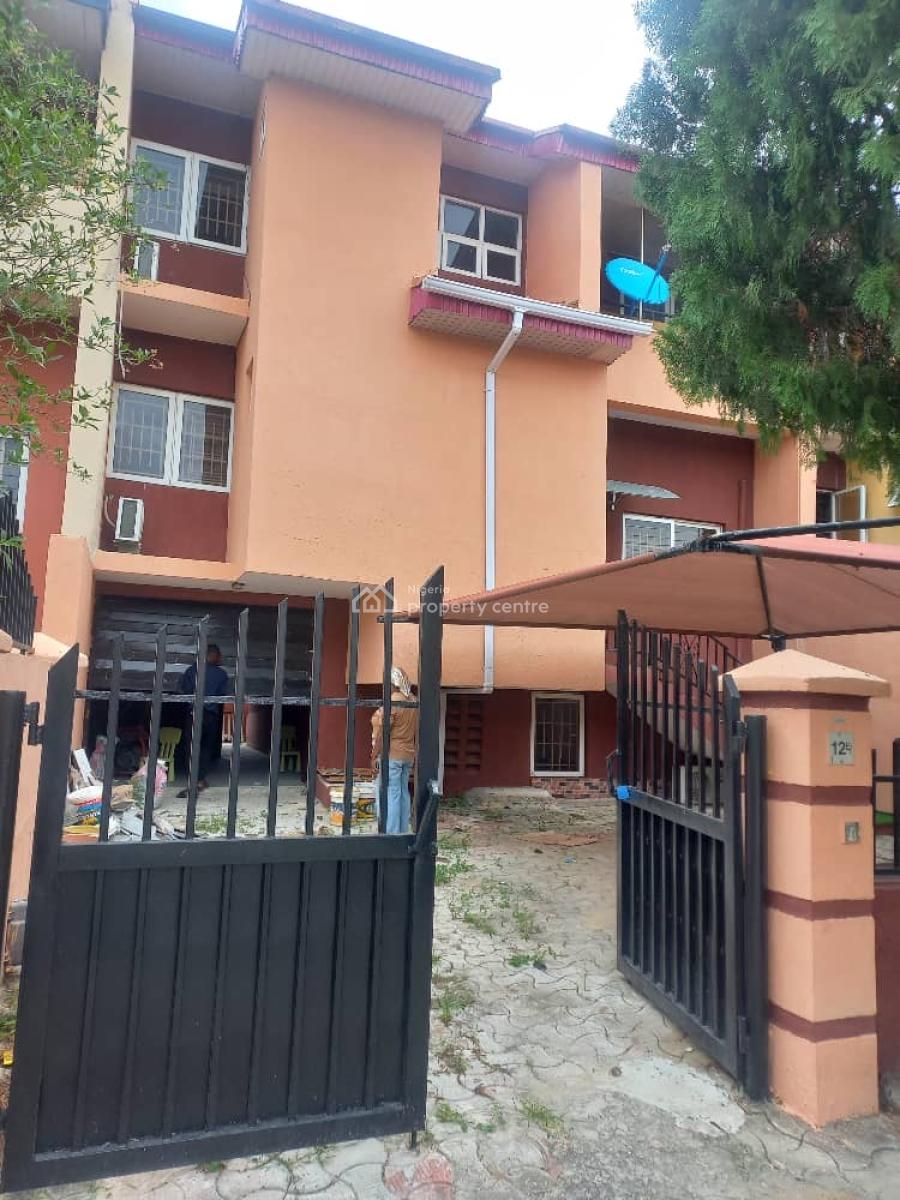Partly Furnished 5 Bedrooms Terrace Duplex with 2 Bedrooms Bq, Sangotedo, Ajah, Lagos, Terraced Duplex for Sale
