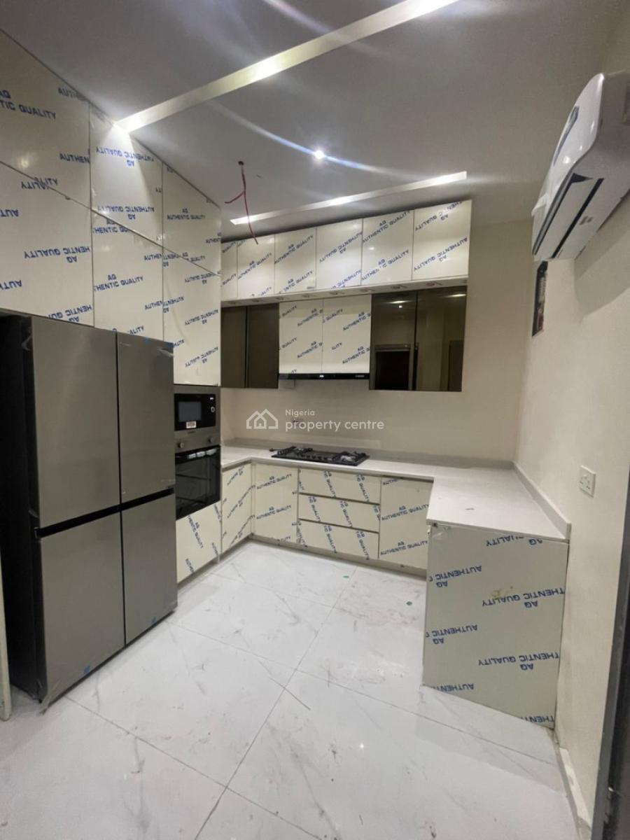 Luxury 3 Bedroom House with Excellent Finishing, Lekki Phase 1, Lekki, Lagos, Terraced Duplex for Rent
