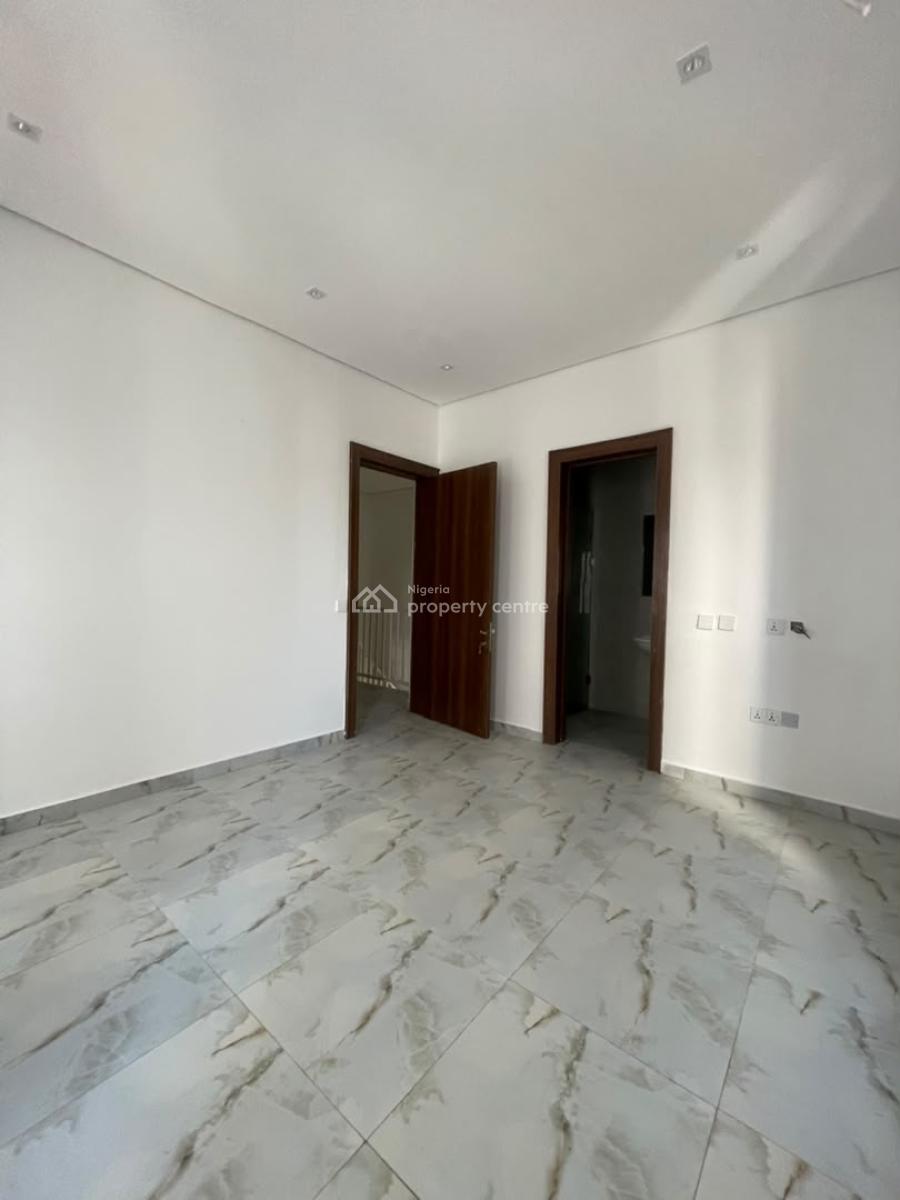 Luxury 3 Bedroom House with Excellent Finishing, Lekki Phase 1, Lekki, Lagos, Terraced Duplex for Rent