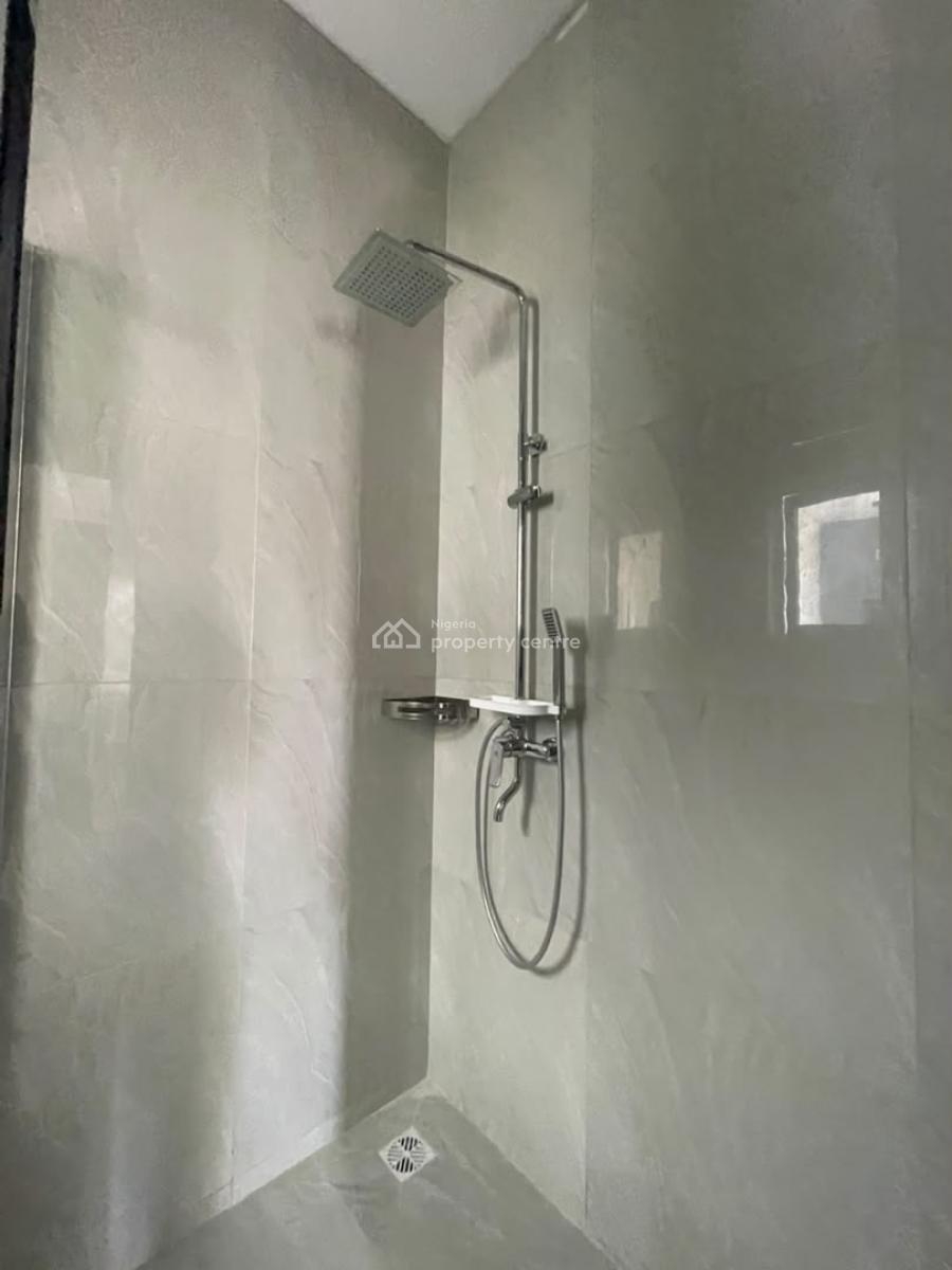 Luxury 3 Bedroom House with Excellent Finishing, Lekki Phase 1, Lekki, Lagos, Terraced Duplex for Rent