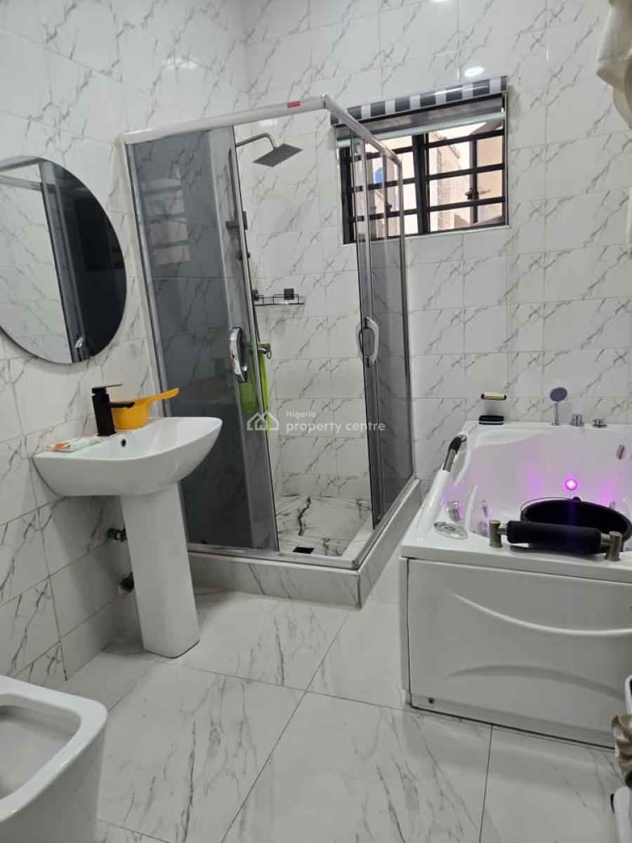 Fully Serviced 4 Bedroom Terrace Duplex, Conservation Chevron, Lekki Expressway, Lekki, Lagos, Terraced Duplex for Rent