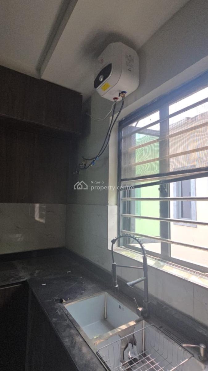 Bran New 3 Bedrooms Apartments Upstairs, Orchid Road Lekki, Lekki Phase 2, Lekki, Lagos, Flat / Apartment for Rent